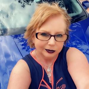 Meet your Posher, Teresa